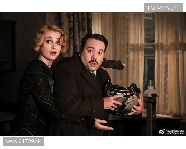 《圣诞颂歌》：穿越时空的魔法，点亮你心中的温暖